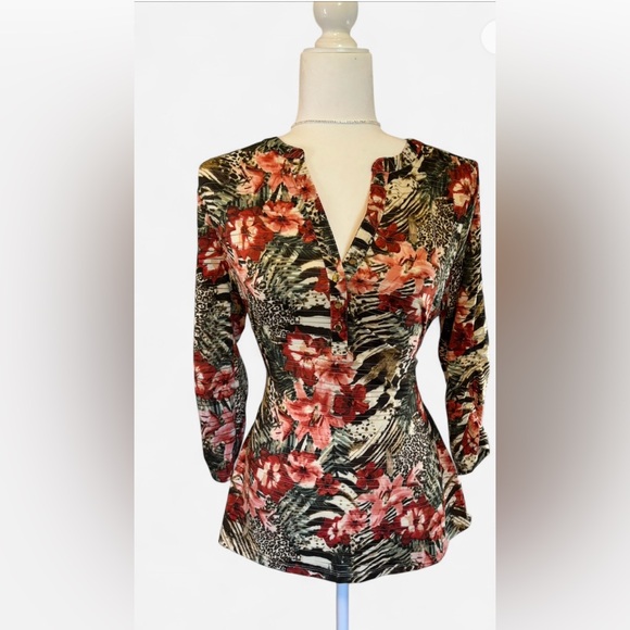 Emily Daniels Tops - Emily Daniels Floral Print Tunic Top Size S